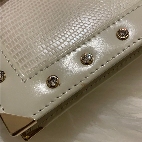 Silver Lizard Printed Leather Swarovski Wallet - Picture 7 of 8
